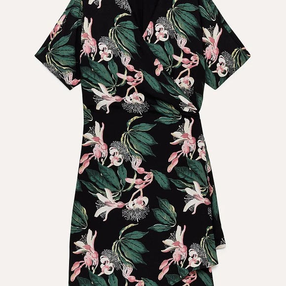 Babaton Wallace Floral Print Wrap Dress - Picture 2 of 4